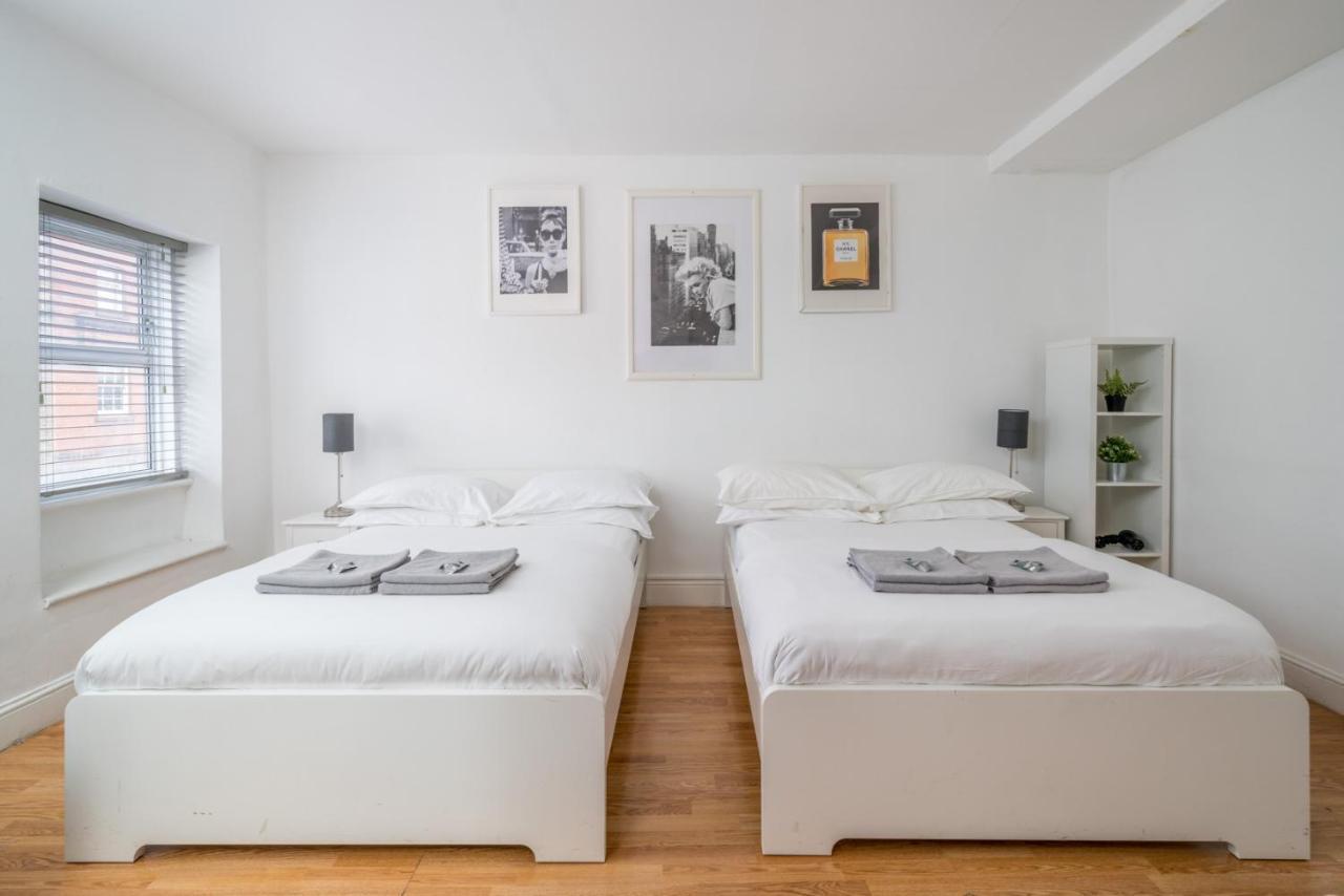 Soho&Covent Garden Apartment, Sleeps 3 Londen Buitenkant foto