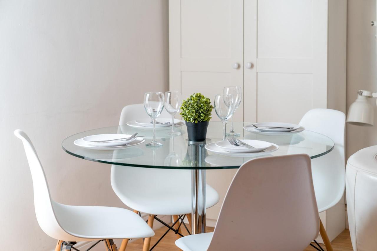 Soho&Covent Garden Apartment, Sleeps 3 Londen Buitenkant foto