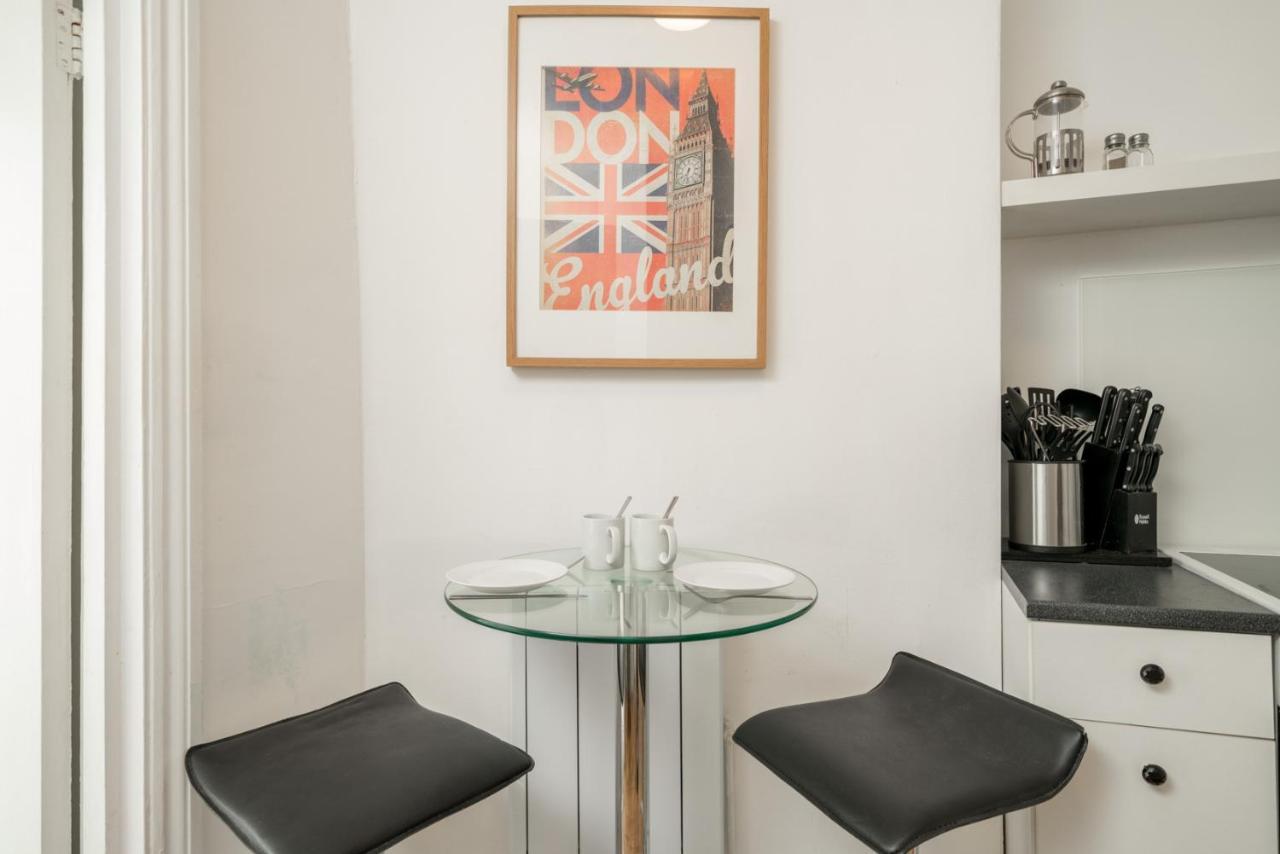 Soho&Covent Garden Apartment, Sleeps 3 Londen Buitenkant foto