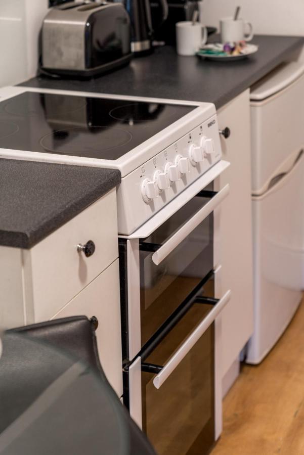 Soho&Covent Garden Apartment, Sleeps 3 Londen Buitenkant foto